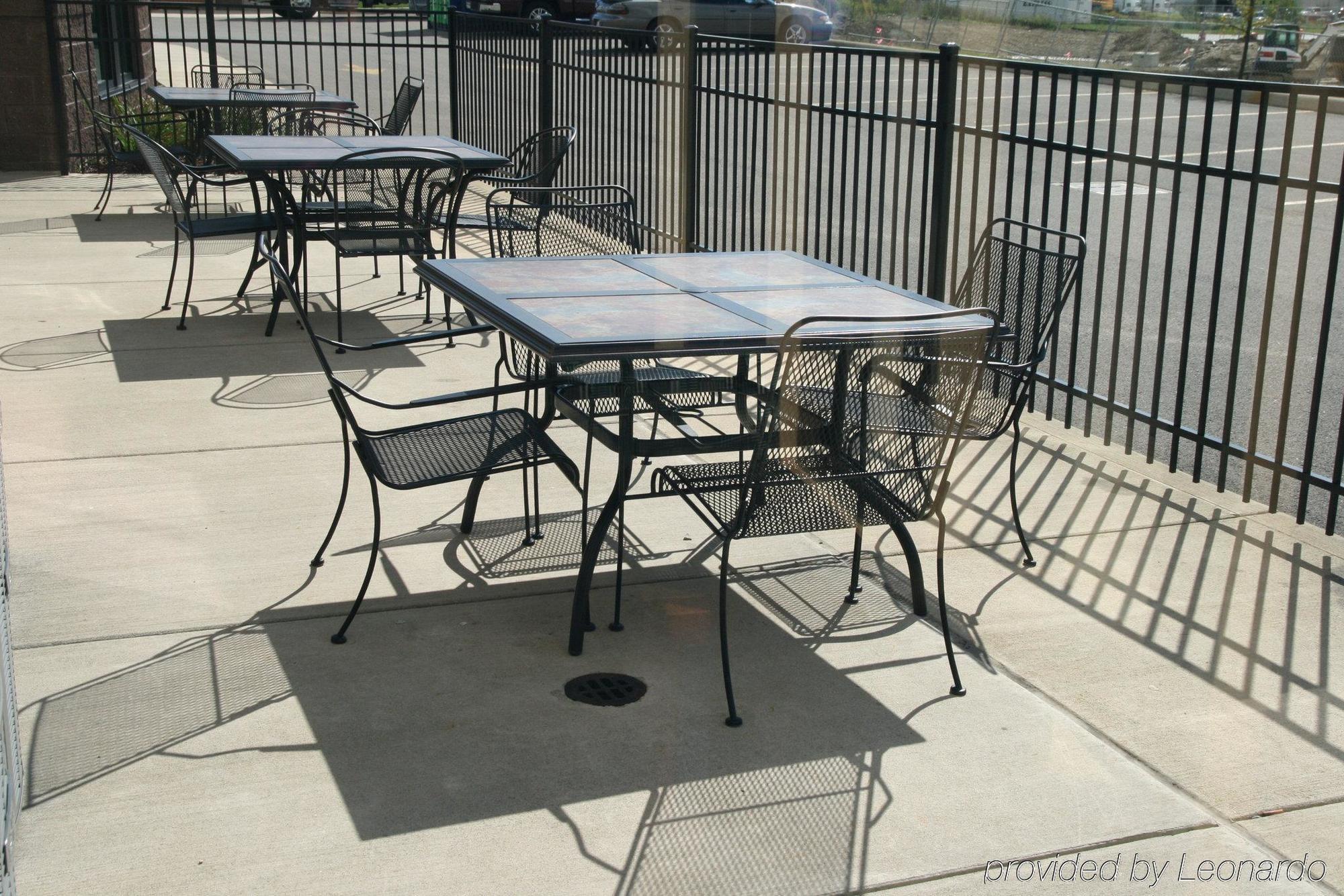 Holiday Inn Express & Suites Youngstown West I 80, An Ihg Hotel Luaran gambar