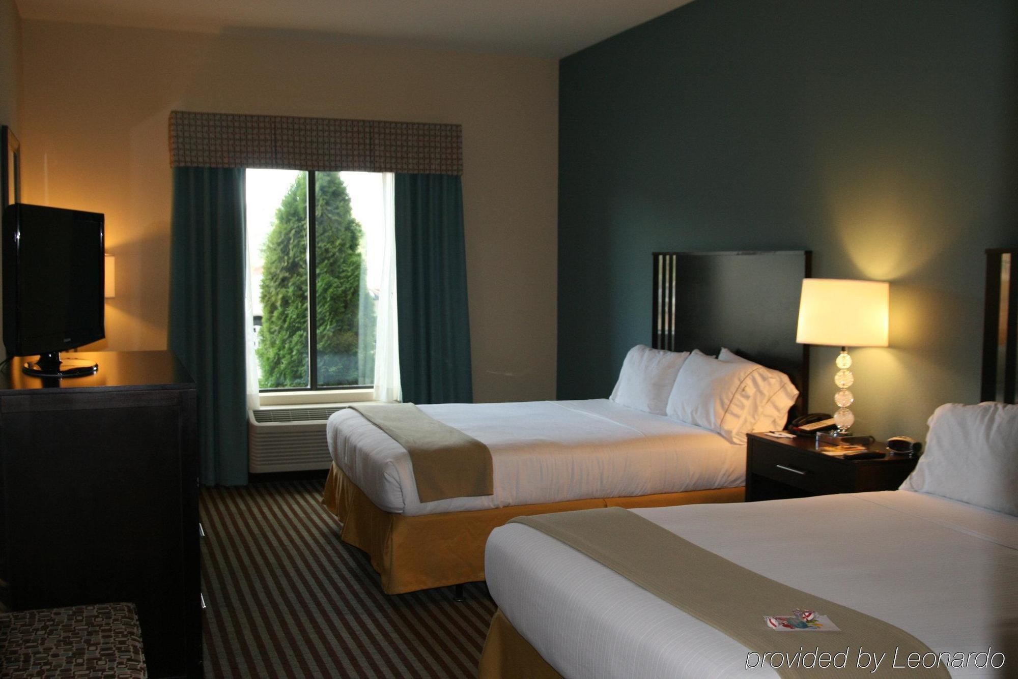 Holiday Inn Express & Suites Youngstown West I 80, An Ihg Hotel Luaran gambar