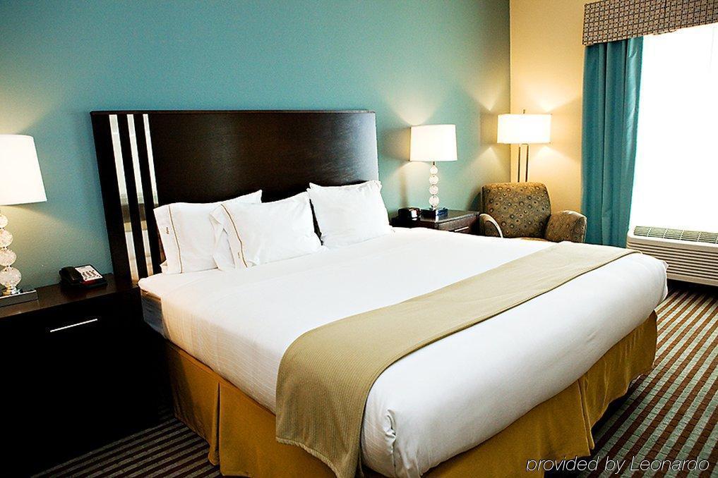 Holiday Inn Express & Suites Youngstown West I 80, An Ihg Hotel Bilik gambar