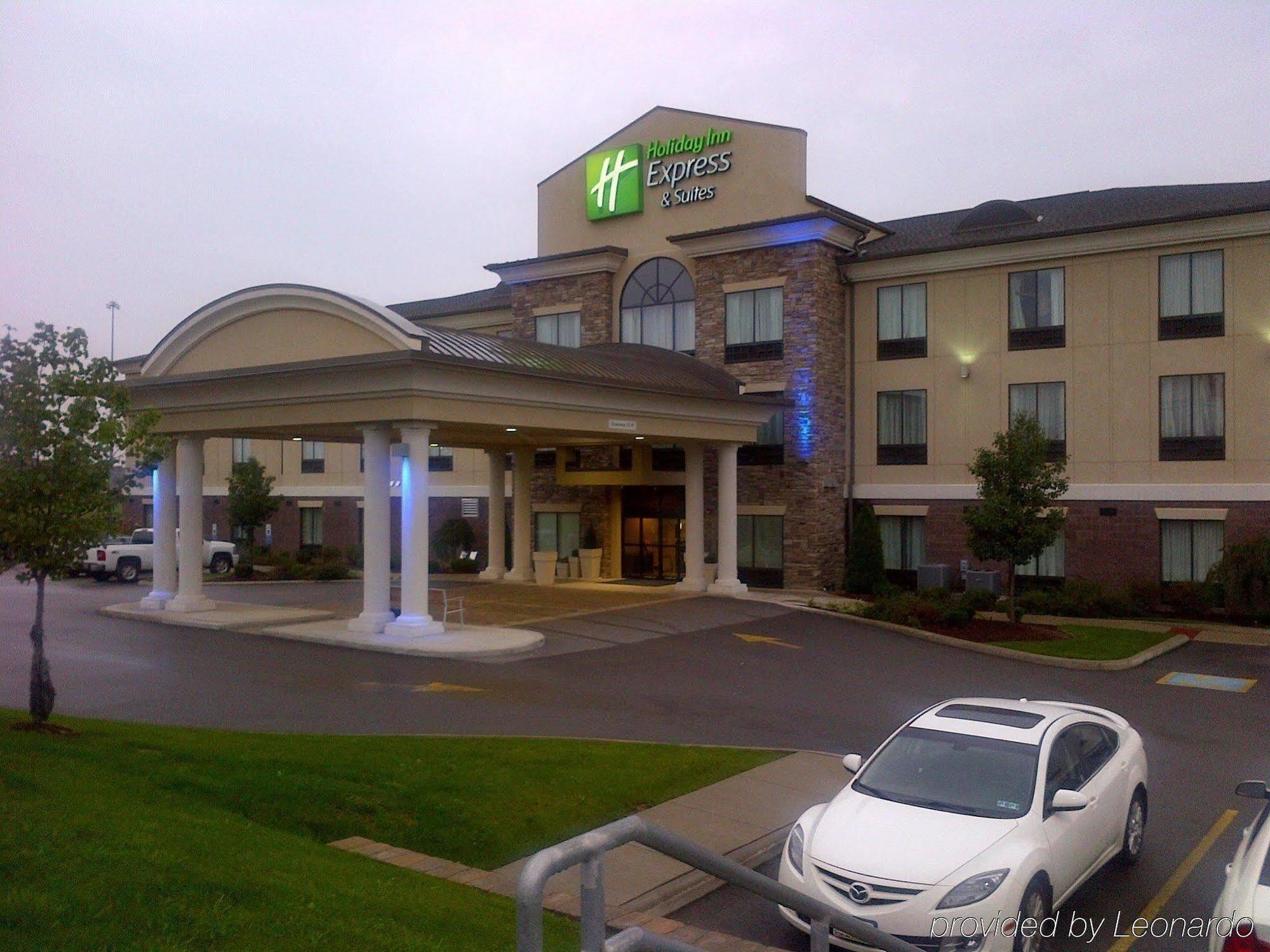 Holiday Inn Express & Suites Youngstown West I 80, An Ihg Hotel Luaran gambar